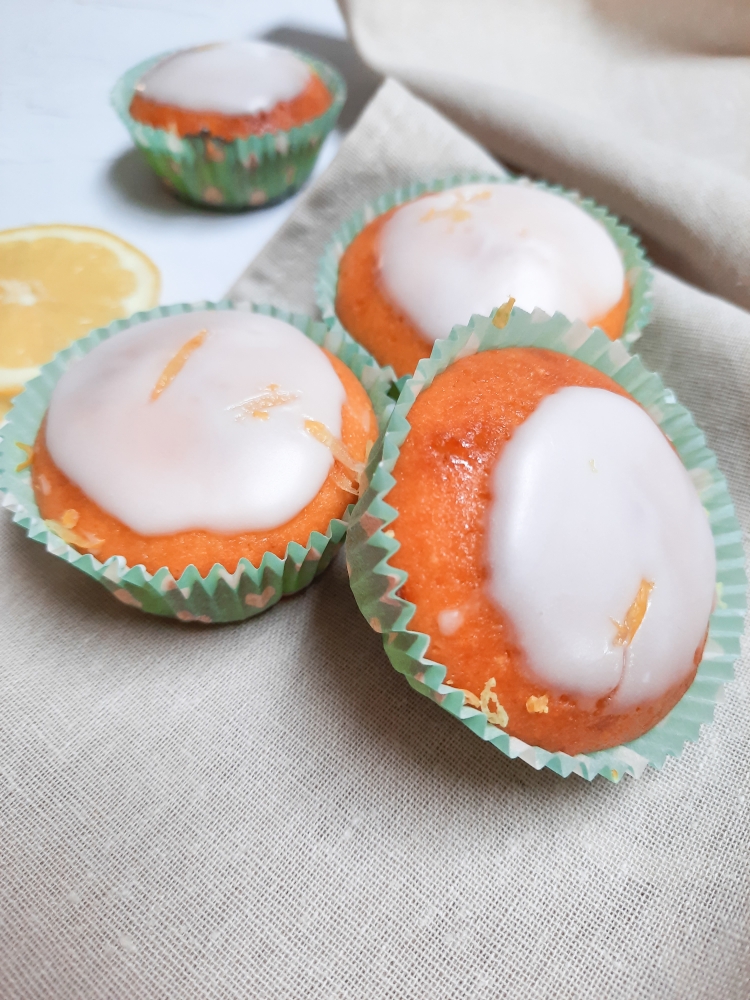 Cupcakes met citroen glazuur